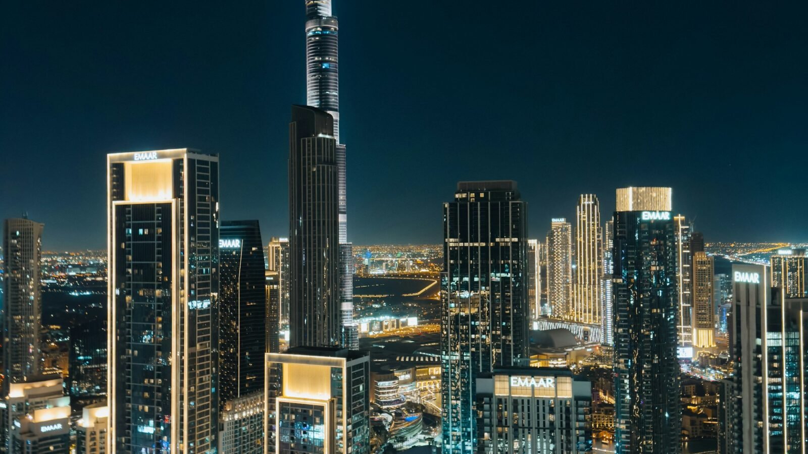 Sky Views Dubai – photo 1
