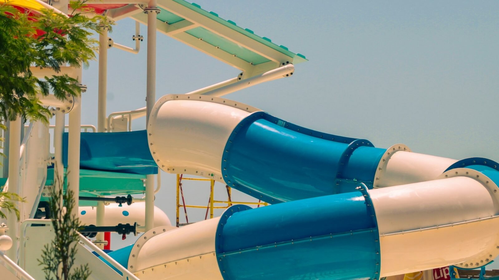 Yas Waterworld – photo 1